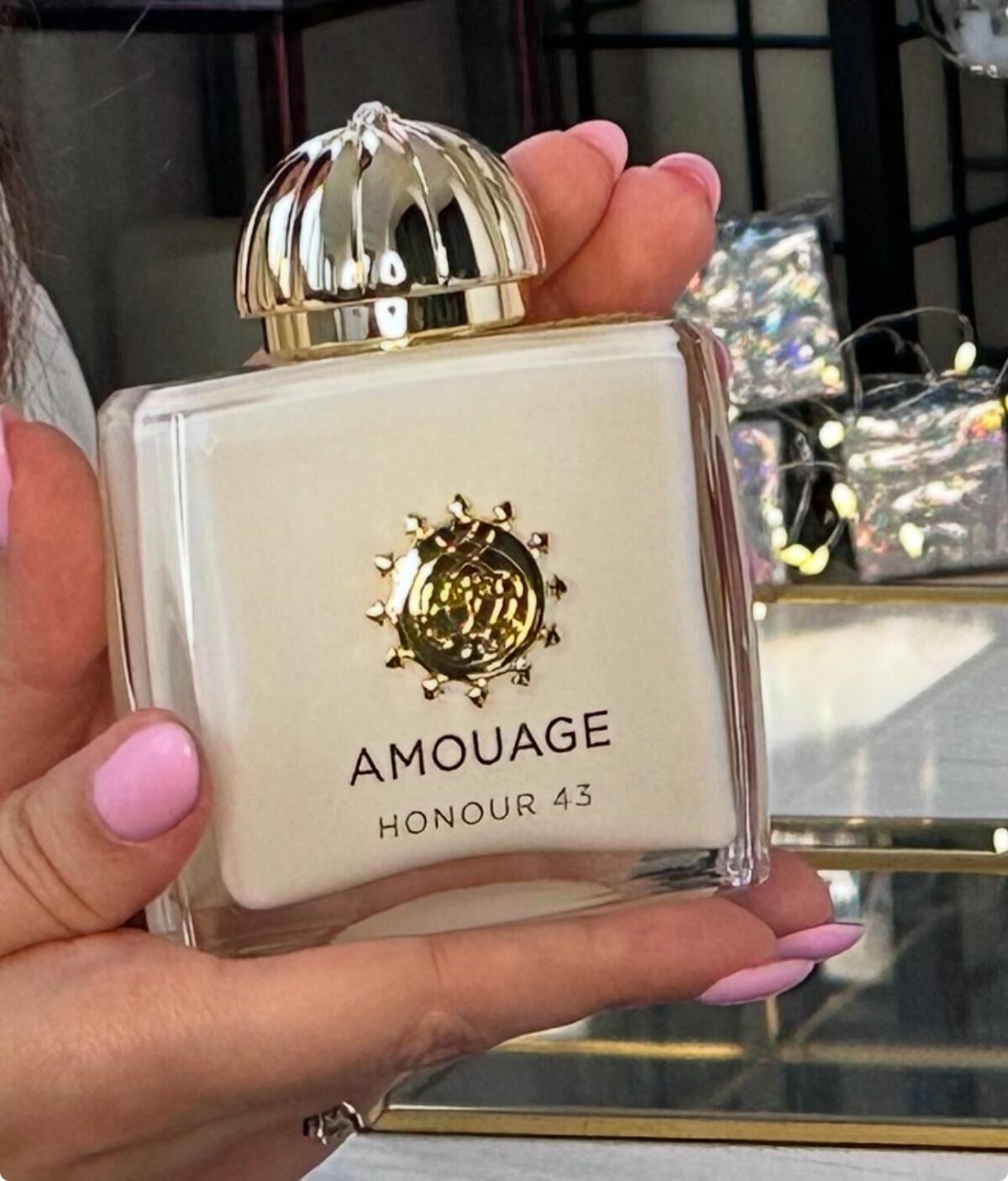 Amouage Honour 43 Woman Extrai - đánh giá và giá Perfume Fragrance Families